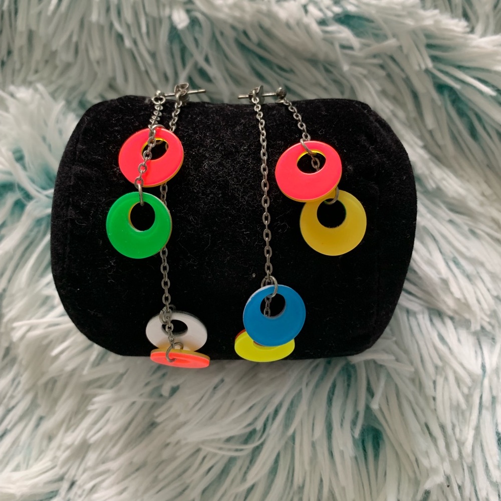 ✨GROOVY REVERSIBLE DANGLE EARRINGS✨
